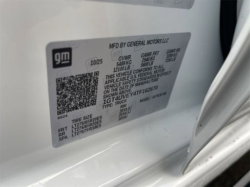 New 2026 GMC Sierra 3500 AT4 image 35