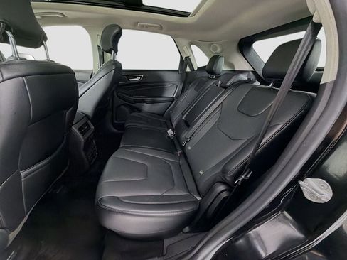 Used 2015 Ford Edge Titanium w/ Equipment Group 301A AWD/4WD image 24