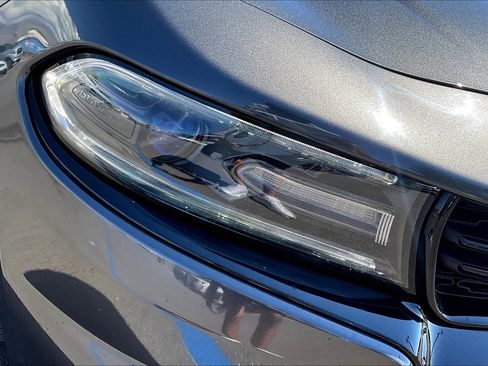 Used 2017 Dodge Charger R/T image 28