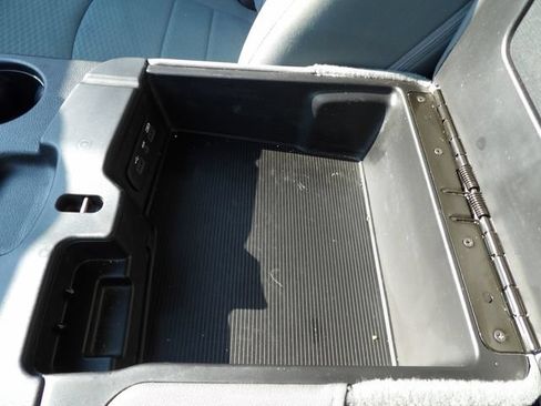 Used 2019 RAM 1500 Express w/ Express Value Package AWD/4WD image 32