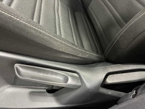 Used 2023 Volkswagen Tiguan S image 14