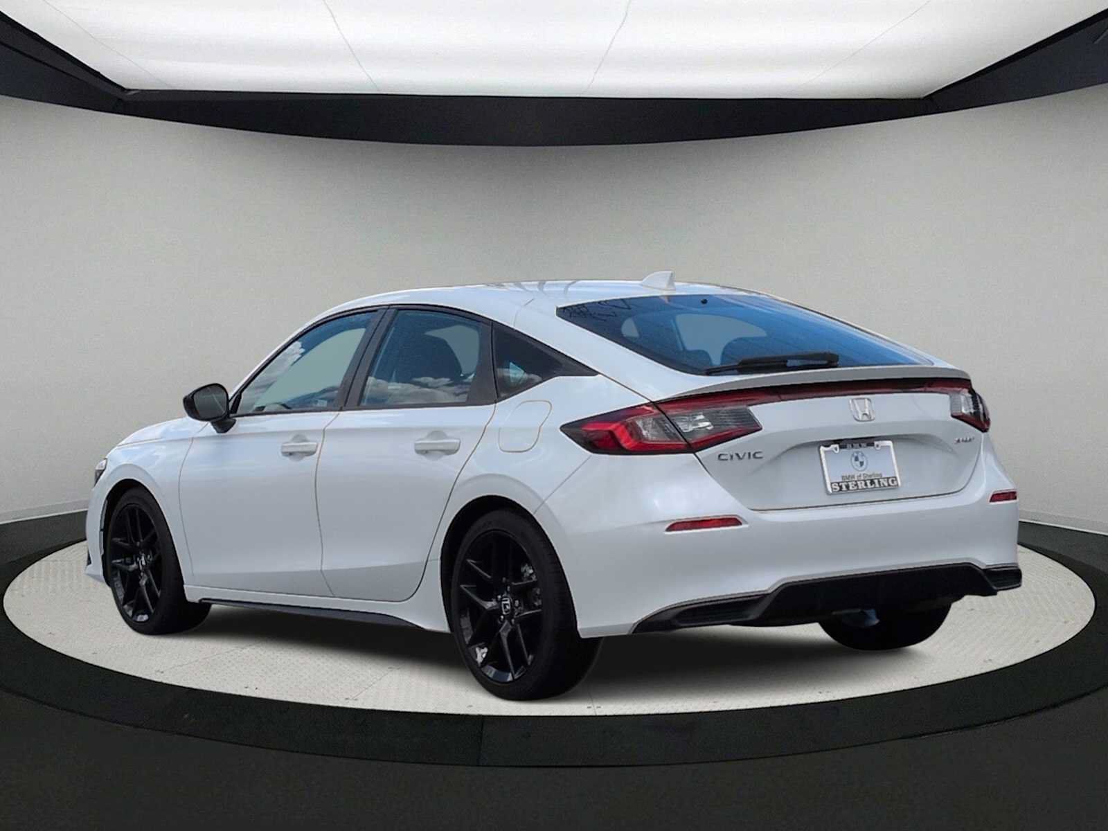 Used 2024 Honda Civic Sport image 6