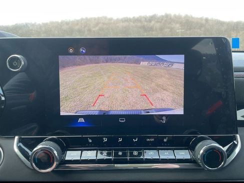 New 2025 Chevrolet Colorado Z71 image 12