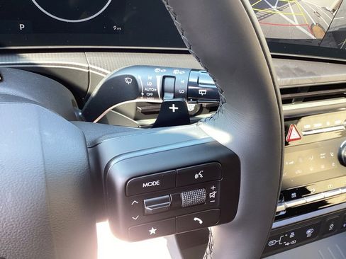 New 2025 Hyundai Santa Fe Calligraphy image 38