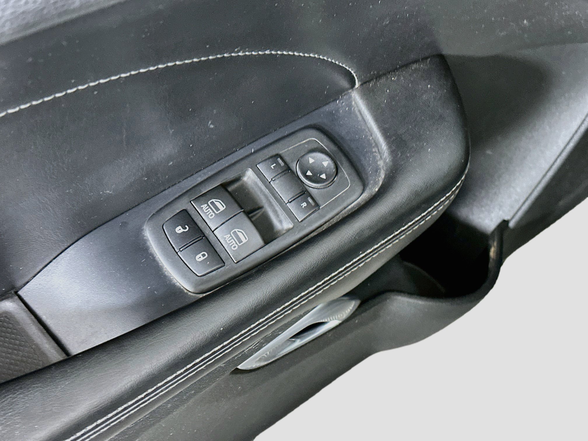 Used 2017 Dodge Challenger SXT Plus RWD image 15