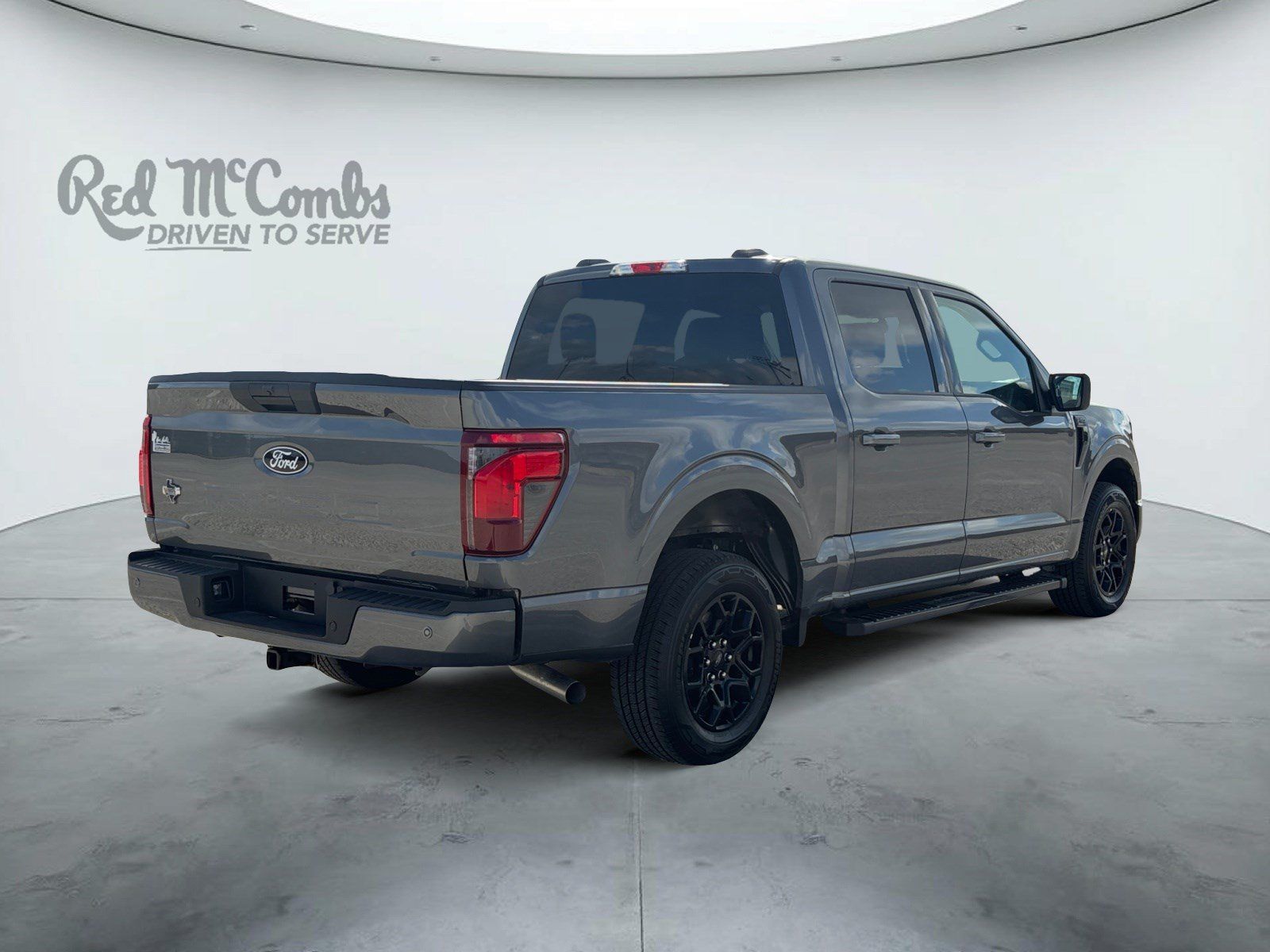 Used 2026 Ford F150 XLT w/ XLT Black Appearance Package RWD image 5