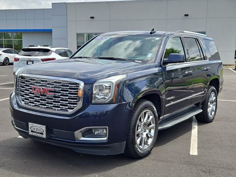 Used 2020 GMC Yukon Denali AWD/4WD image 2