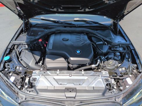 Certified 2023 BMW 330i Sedan w/ Premium Package RWD image 34