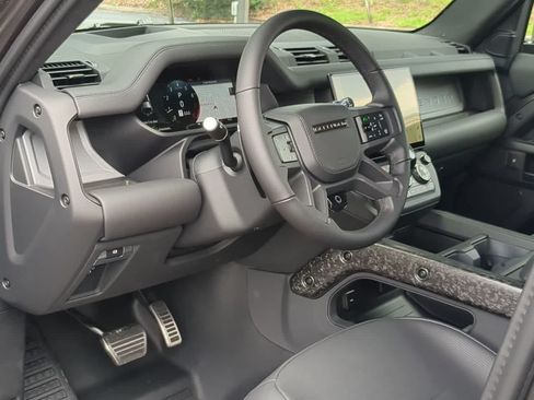 New 2026 Land Rover Defender 110 OCTA AWD/4WD image 10