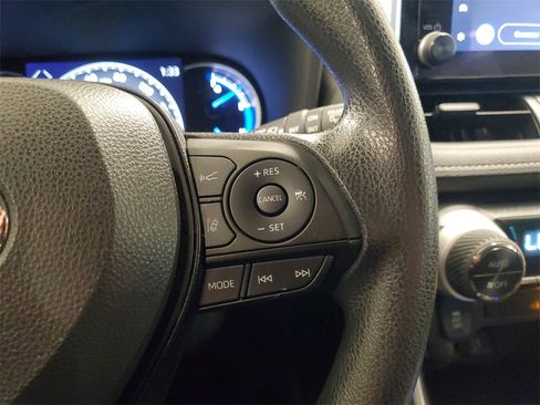 Used 2023 Toyota RAV4 XLE image 23