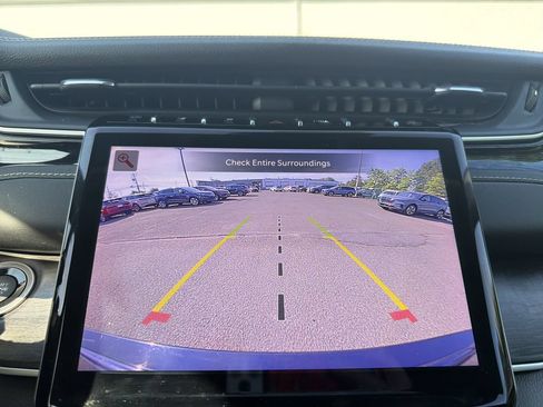 Used 2023 Jeep Grand Cherokee 4WD 4xe image 25