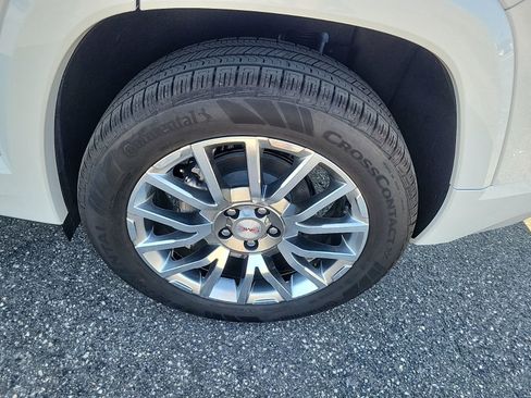 New 2026 GMC Terrain Denali image 8