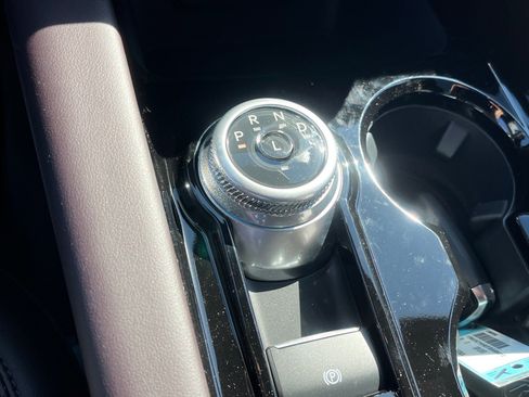 New 2026 Ford Explorer Platinum image 14