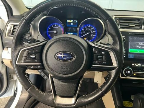 Used 2019 Subaru Outback 2.5i Premium image 9