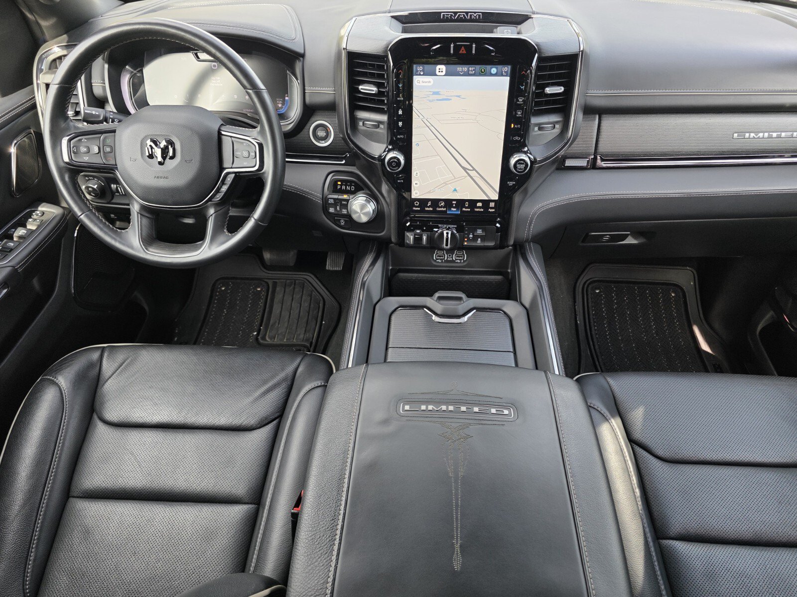 Used 2024 RAM 1500 Limited w/ Night Edition AWD/4WD image 4