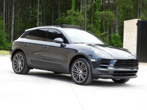 Used 2020 Porsche Macan S AWD/4WD image 34