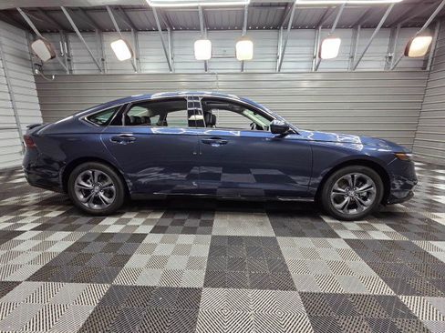 Used 2026 Honda Accord EX-L image 9