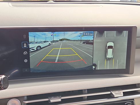 Certified 2026 Hyundai Tucson Limited AWD/4WD image 16
