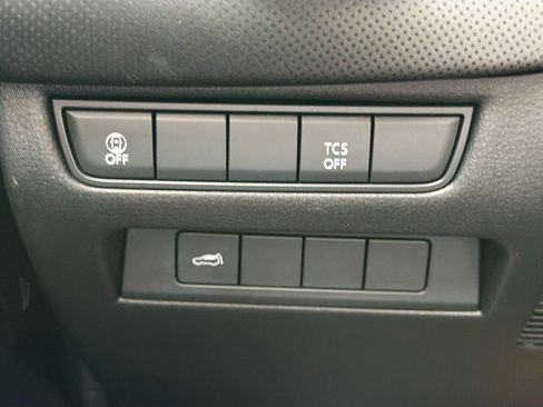 Used 2025 MAZDA CX-50 AWD 2.5 S w/ Premium Package image 10