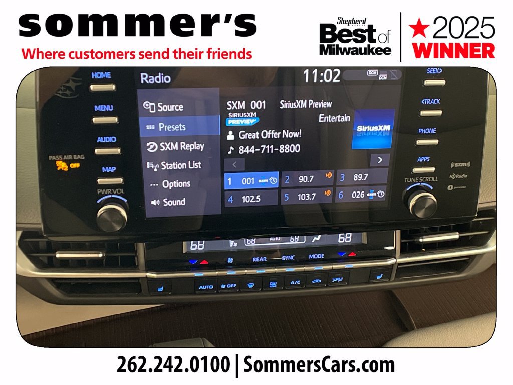 Used 2022 Toyota Sienna XLE FWD image 15