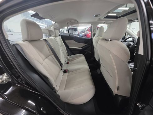 Used 2019 Subaru Impreza 2.0i Premium image 11