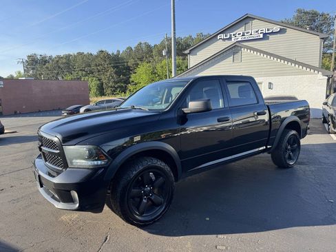 Used 2015 RAM 1500 Express AWD/4WD image 1