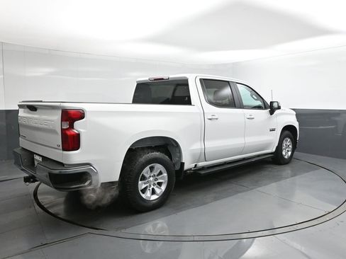 Used 2019 Chevrolet Silverado 1500 LT w/ Texas Edition image 11