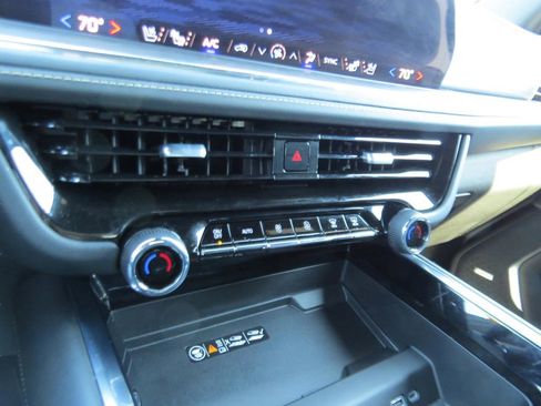 Certified 2026 Chevrolet Tahoe Premier w/ Sun And Tow Package RWD image 27