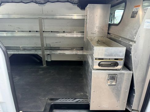 Used 2018 Ford Transit 150 130 Low Roof RWD image 12