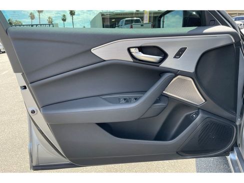 Used 2023 Acura TLX w/ Technology Package image 10