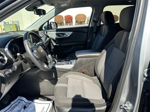 Certified 2025 Chevrolet Blazer LT image 18