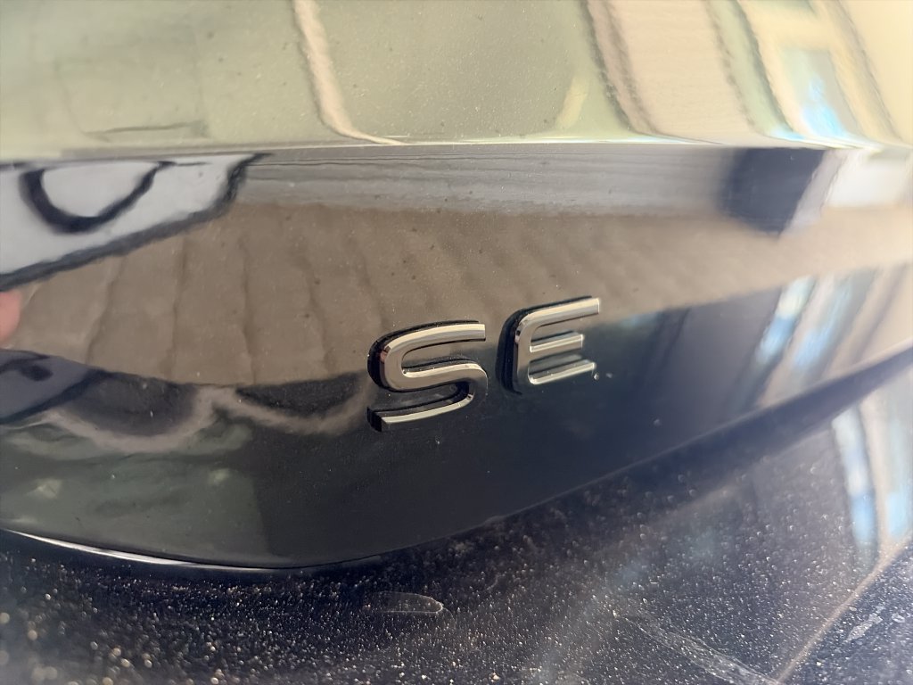 Certified 2026 Volkswagen Tiguan SE R-Line FWD image 45