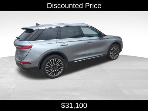 Used 2022 Lincoln Corsair Reserve w/ Elements Package AWD/4WD image 3
