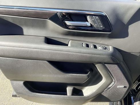 New 2026 Chevrolet Tahoe Premier image 24