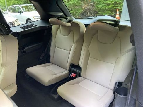 New 2026 Volvo XC90 T8 Plus w/ Protection Package image 17