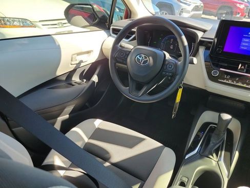 Used 2026 Toyota Corolla LE image 22