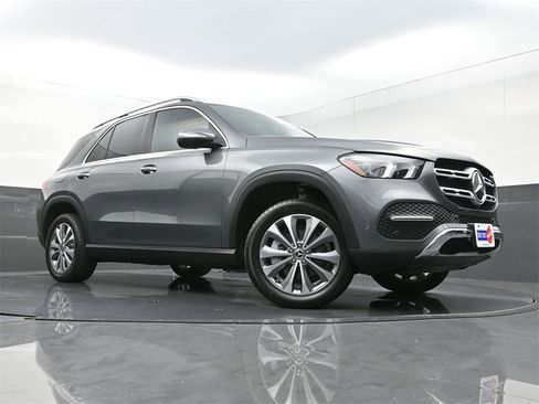 Used 2022 Mercedes-Benz GLE 350 4MATIC w/ Premium Package image 28