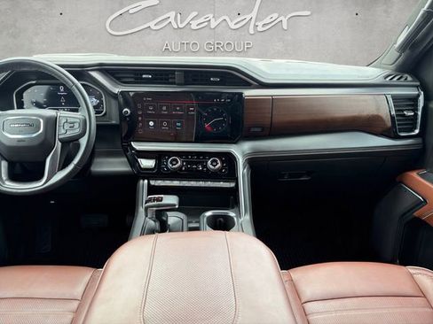 Certified 2023 GMC Sierra 1500 Denali Ultimate image 3