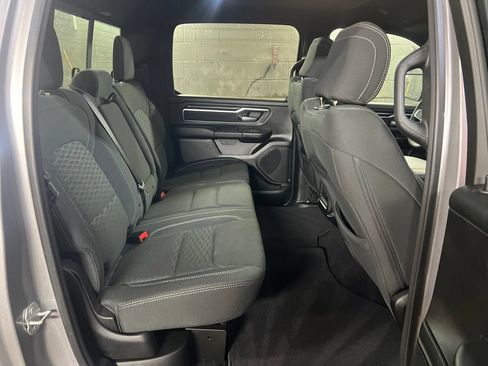 Used 2025 RAM 1500 Big Horn AWD/4WD image 16