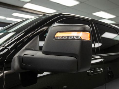 Used 2023 RAM 3500 Laramie w/ Night Edition image 16