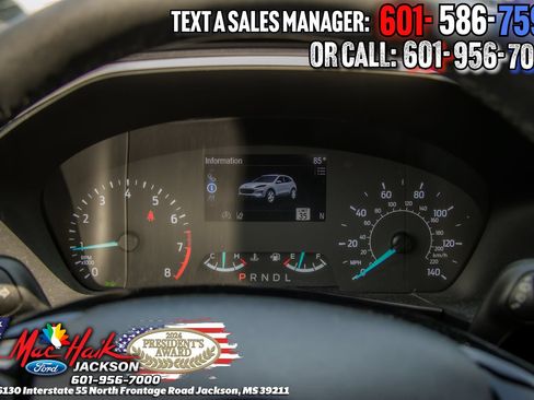 Certified 2022 Ford Escape SE w/ SE Sport Appearance Package AWD/4WD image 10