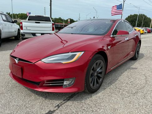 Used 2020 Tesla Model S Long Range AWD/4WD image 2