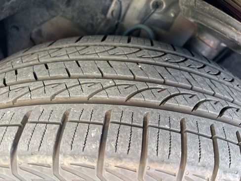 Used 2020 Toyota RAV4 Limited image 6