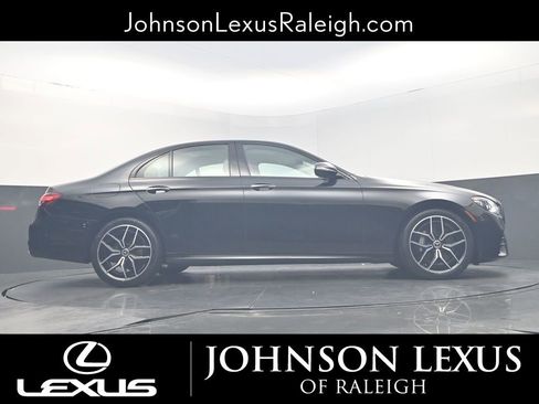Used 2022 Mercedes-Benz E 350 4MATIC Sedan image 21
