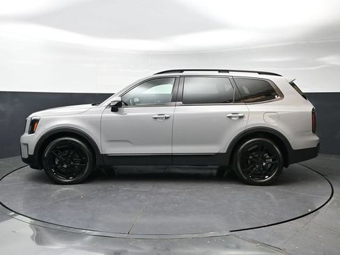 Used 2025 Kia Telluride EX X-Line AWD/4WD image 8