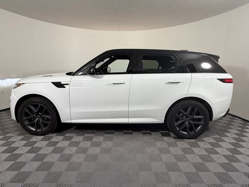 Used 2023 Land Rover Range Rover Sport SE Dynamic AWD/4WD image 2