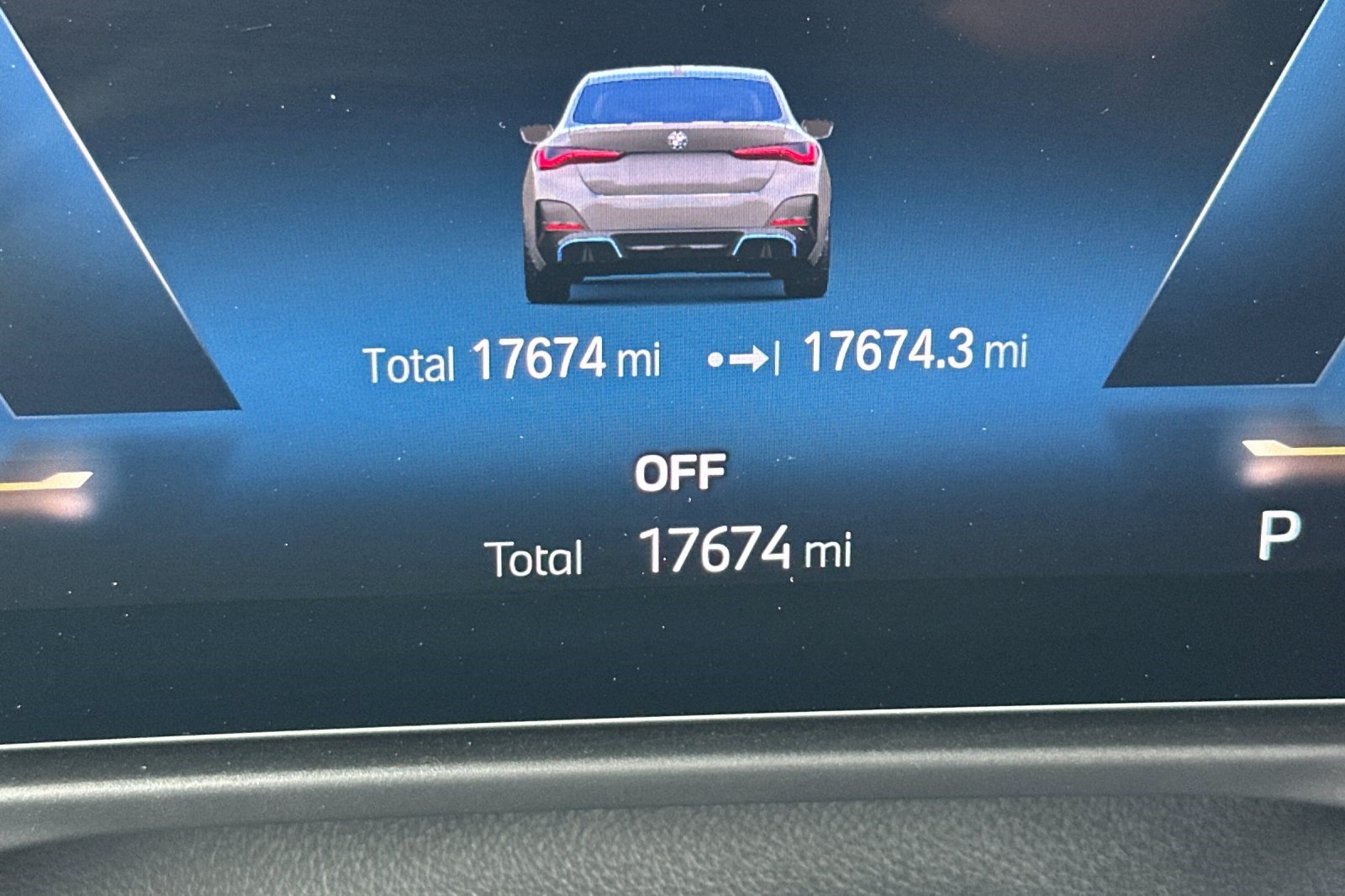 Used 2023 BMW i4 eDrive40 w/ M Sport Package RWD image 36