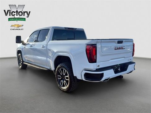 Used 2022 GMC Sierra 1500 AT4 w/ AT4 Preferred Package image 4