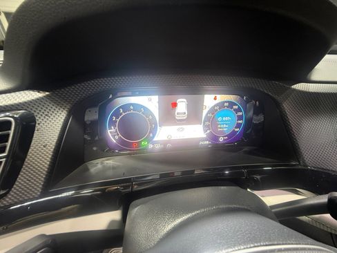 Used 2024 Volkswagen Atlas Cross Sport SEL Premium R-Line image 10