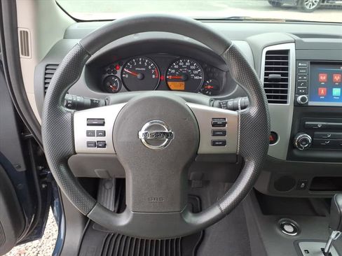 Used 2021 Nissan Frontier SV w/ SV Utility Package image 31